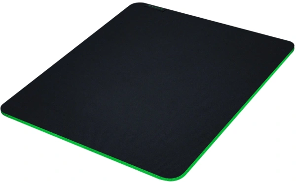 Коврик для мыши Razer Gigantus V2 Средний черный (RZ02-03330200-R3M1)