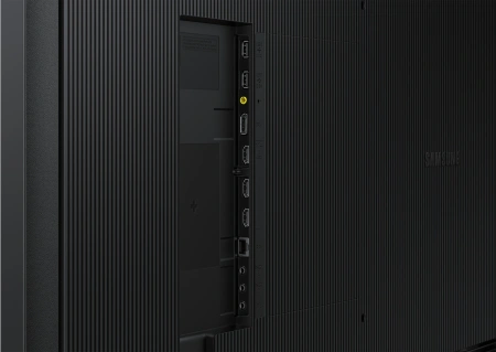 Панель Samsung 55" QM50C черный VA LED 8ms 16:9 DVI HDMI DP M/M Mat 4000:1 500cd USB