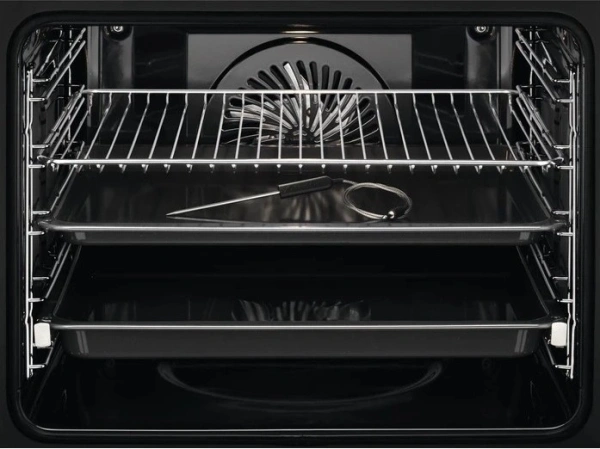 Духовой шкаф Электрический Electrolux KOEBP39Z черный