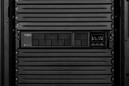Источник бесперебойного питания Systeme Electriс SRV SRVSE3KRTI 2700Вт 3000ВА черный