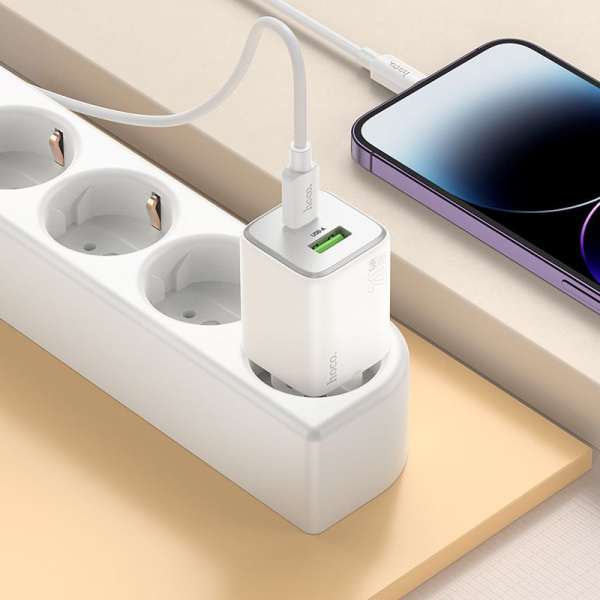 Сетевое зар./устр. Hoco N41 Almighty White 20W 3A (PD+QC+AFC) USB-A/Type-C универсальное белый