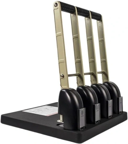 Дырокол Kw-Trio Heavy Duty 954 макс.:150лист. металл/пластик черный отв.:4 с линейкой