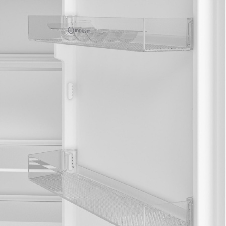 Холодильник Indesit IBH 20 двухкамерный белый (869891700030)