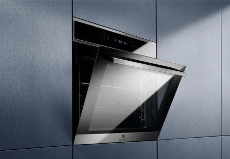 Духовой шкаф Электрический Electrolux COE7P31X нержавеющая сталь