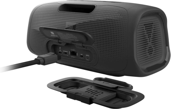 Сабвуфер автомобильный JBL Basspro Go 100Вт активный (20см/8")