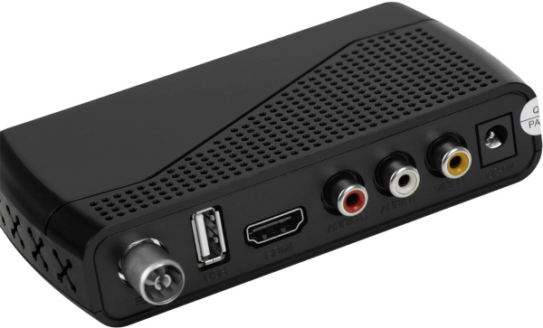 Ресивер DVB-T2 Hyundai H-DVB500 черный
