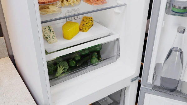 Холодильник Hotpoint HT 5200 W 2-хкамерн. белый (869892400340)