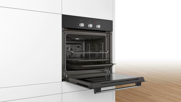 Духовой шкаф Электрический Bosch HBF011BA0Q черный
