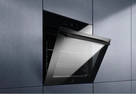 Духовой шкаф Электрический Electrolux KOEBP39Z черный