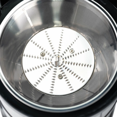 Соковыжималка центробежная Scarlett SC-JE50S62 1600Вт рез.сок.:1000мл. серебристый/черный