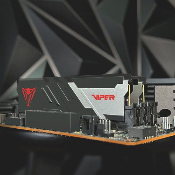 Память DDR5 2x16Gb 7200MHz Patriot PVV532G720C34K Viper Venom RTL Gaming PC5-57600 CL34 DIMM 288-pin 1.45В с радиатором Ret