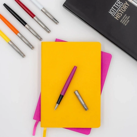 Ручка перьев. Parker Jotter Originals F60 (2096860) Magenta M сталь нержавеющая блистер