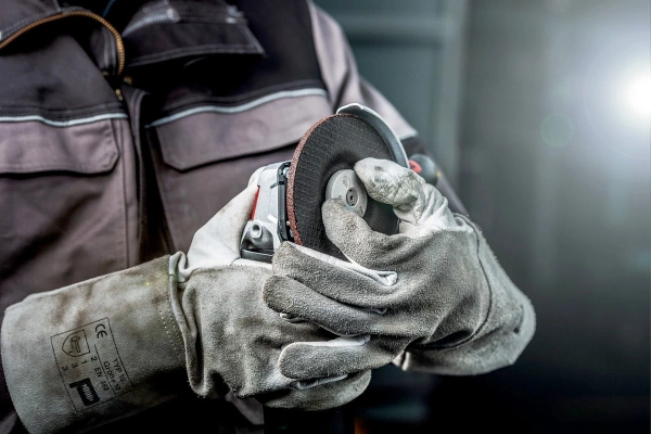 Углошлифовальная машина Metabo WEPBA 17-150 1750Вт 9600об/мин рез.шпин.:M14 d=150мм (601098000)
