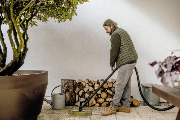 Строительный пылесос Karcher WD 3 V-17/4/20 1000Вт желтый