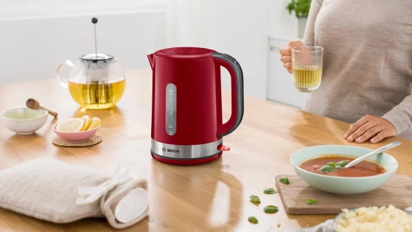 Чайник Bosch TWK6A514 1.7л. 2200Вт красный