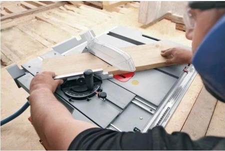 Циркулярная пила (дисковая) Bosch GTS 10 XC 2000Вт (настольная) D диска.:254мм (0601B30400)
