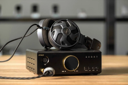 Наушники мониторные Fiio FT3 3м черный проводные оголовье