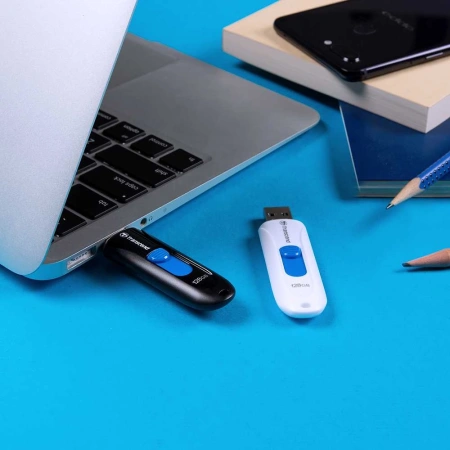 Флеш Диск Transcend 128Gb Jetflash 790 TS128GJF790W USB3.0 белый
