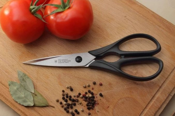 Ножницы кухонные Victorinox 7.6363.3 202мм черный