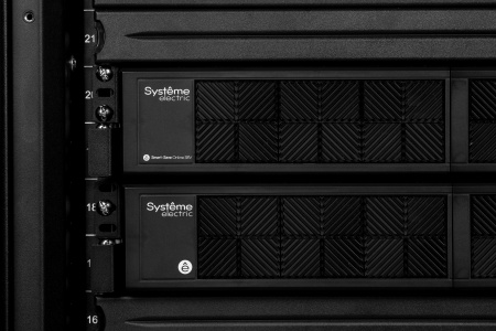 Источник бесперебойного питания Systeme Electriс SRV SRVSE6KRTXLI4U 5400Вт 6000ВА черный