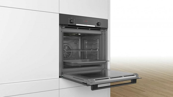 Духовой шкаф Электрический Bosch HBA573BB1 черный