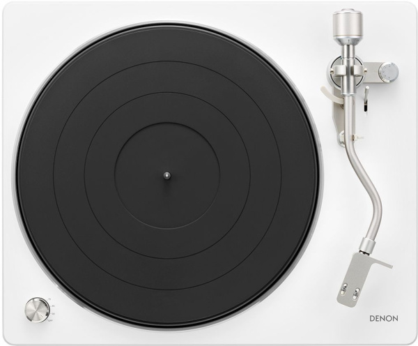 Проигрыватель винила Denon DP-400F частично автоматический белый