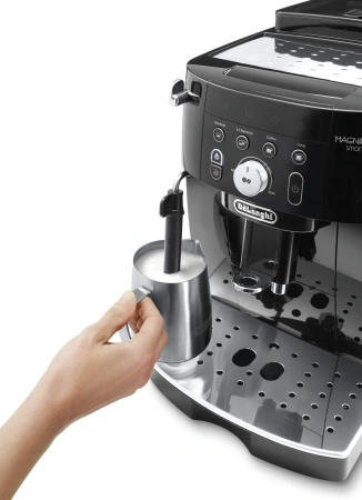 Кофемашина Delonghi Magnifica S ECAM230.13.B 1450Вт черный