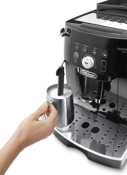 Кофемашина Delonghi Magnifica S ECAM230.13.B 1450Вт черный
