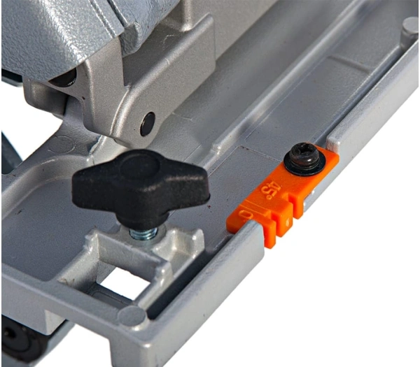 Циркулярная пила (дисковая) Makita 5903R 2000Вт (ручная) D диска.:235мм