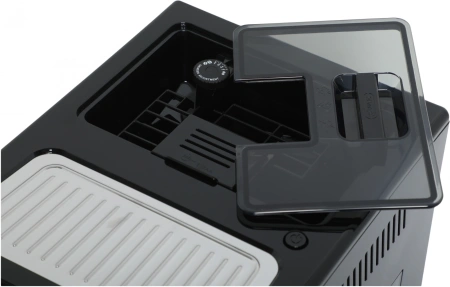 Кофемашина Delonghi Eletta Cappuccino Evo ECAM46.860.B 1450Вт черный/серебристый