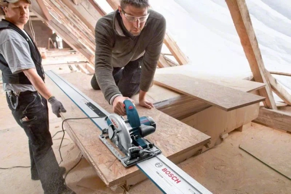 Циркулярная пила (дисковая) Bosch GKS 65 GCE 1800Вт (ручная) D диска.:190мм (0601668900)
