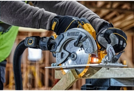 Циркулярная пила (дисковая) DeWalt DCS570N-XJ (ручная) D диска.:184мм