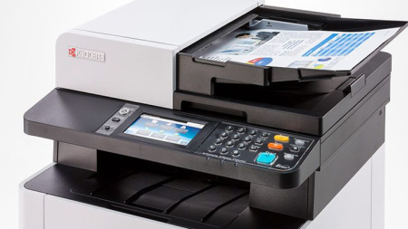 МФУ лазерный Kyocera Color M5526cdw (1102R73NL0/1102R73NL1) A4 Duplex Net WiFi белый/черный