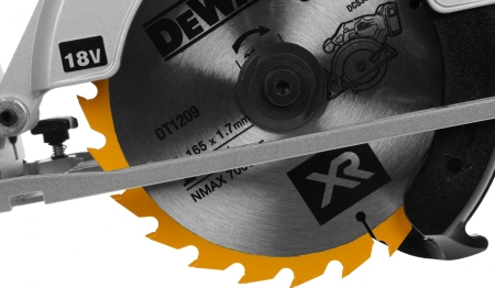 Циркулярная пила (дисковая) DeWalt DCS391N