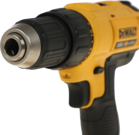 Дрель-шуруповерт DeWalt DCD771C2-QW аккум. патрон:быстрозажимной (кейс в комплекте)