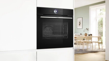 Духовой шкаф Электрический Bosch HBG7764B1 черный