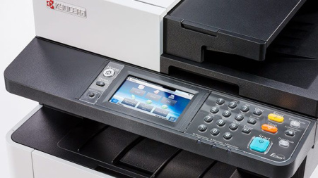 МФУ лазерный Kyocera Color M5526cdw (1102R73NL0/1102R73NL1) A4 Duplex Net WiFi белый/черный
