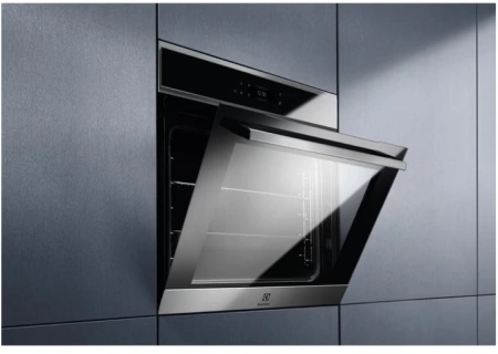 Духовой шкаф Электрический Electrolux EOE8P39WX черный/нержавеющая сталь