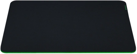 Коврик для мыши Razer Gigantus V2 Средний черный (RZ02-03330200-R3M1)