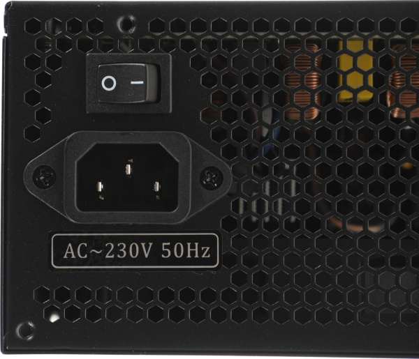Блок питания Accord ATX 600W ACC-600W-12 (24+4+4pin) 120mm fan 4xSATA