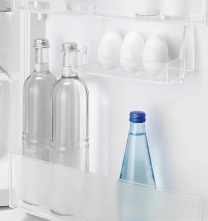 Холодильник Electrolux LNS9TE19S двухкамерный белый