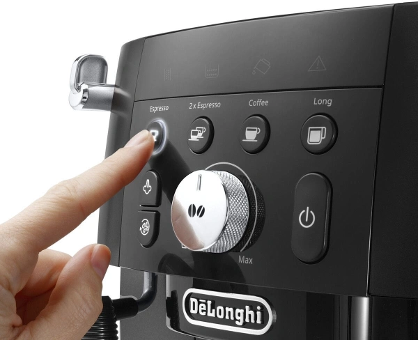 Кофемашина Delonghi Magnifica S ECAM230.13.B 1450Вт черный