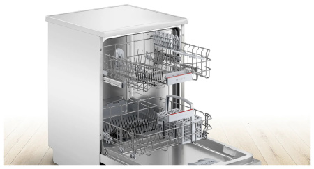 Посудомоечная машина Bosch SMS25GW02E белый (полноразмерная)