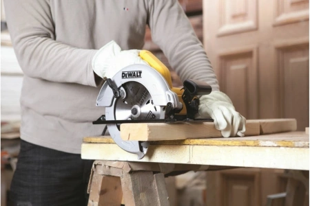 Циркулярная пила (дисковая) DeWalt DWE560K 1350Вт (ручная) D диска.:184мм (6687415)