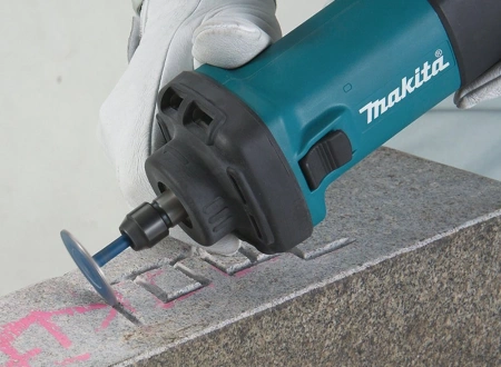 Гравер Makita GD0602 400Вт